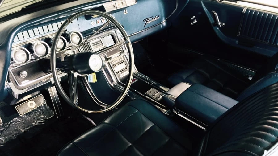 1966 Ford Thunderbird 4th Gen - Image 4 of 7