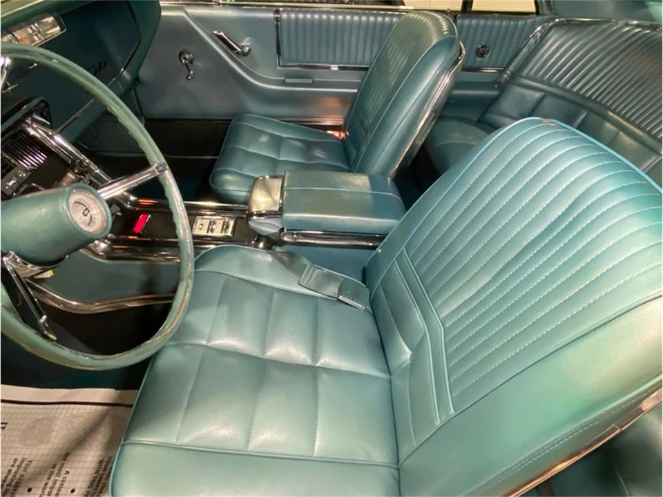 1966 Ford Thunderbird 4th Gen - Image 27 of 31