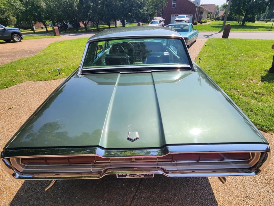 1966 Ford Thunderbird 4th Gen - Image 4 of 17