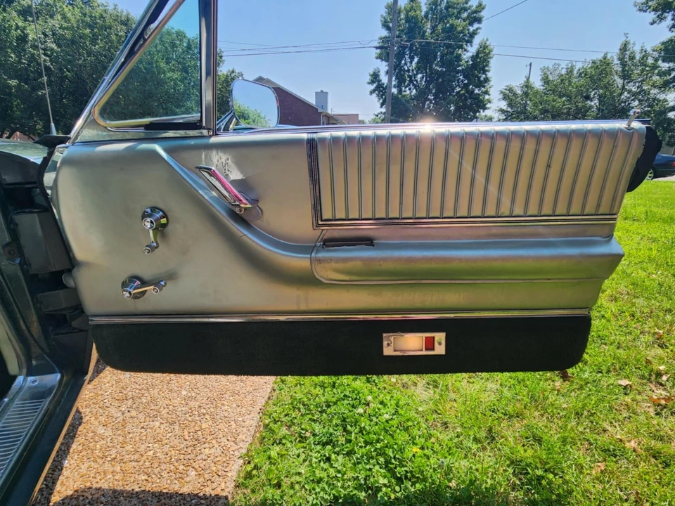1966 Ford Thunderbird 4th Gen - Image 6 of 17