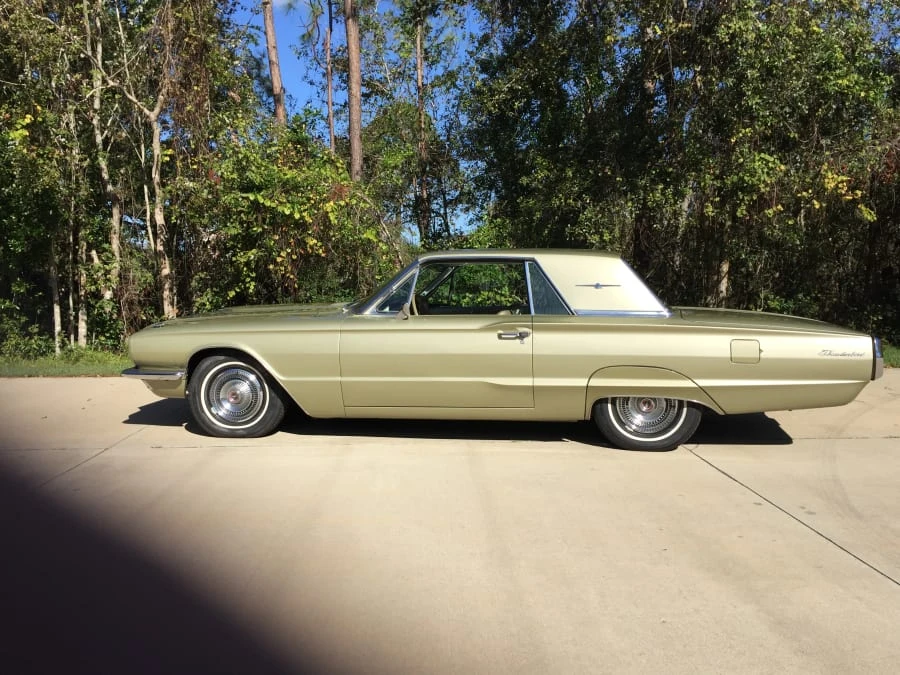 1966 Ford Thunderbird 4th Gen - Image 2 of 9
