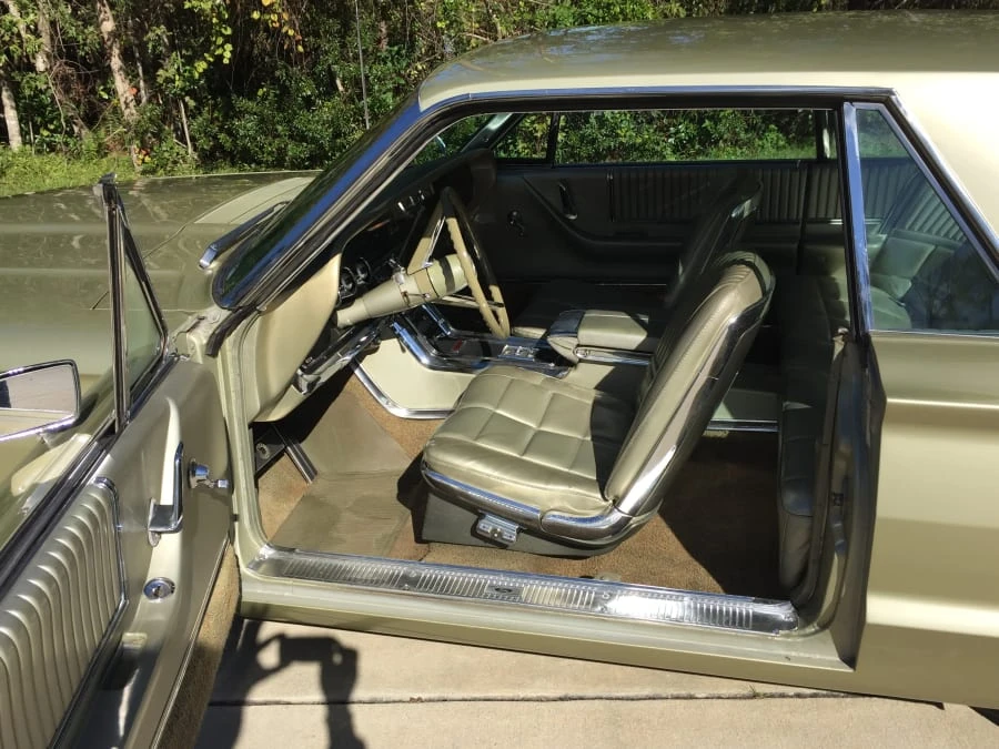 1966 Ford Thunderbird 4th Gen - Image 7 of 9