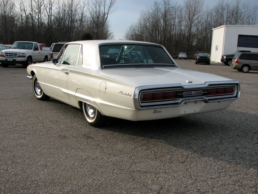 1966 Ford Thunderbird 4th Gen - Image 7 of 8
