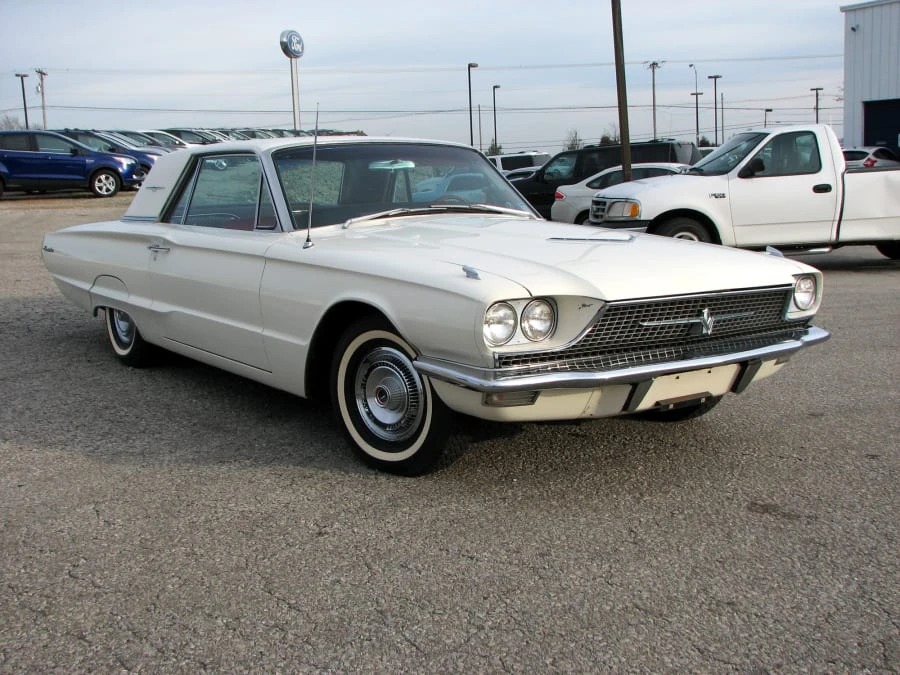 1966 Ford Thunderbird 4th Gen - Image 8 of 8