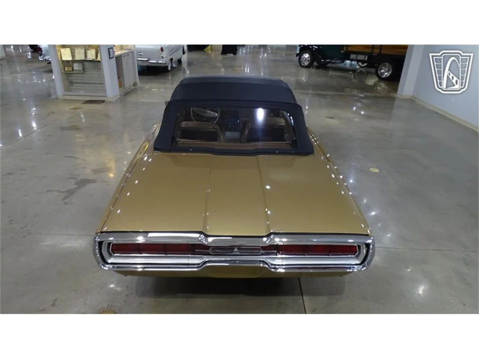 1966 Ford Thunderbird 4th Gen - Image 11 of 31