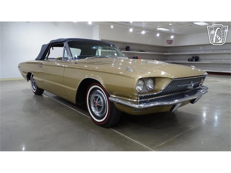 1966 Ford Thunderbird 4th Gen - Image 21 of 31