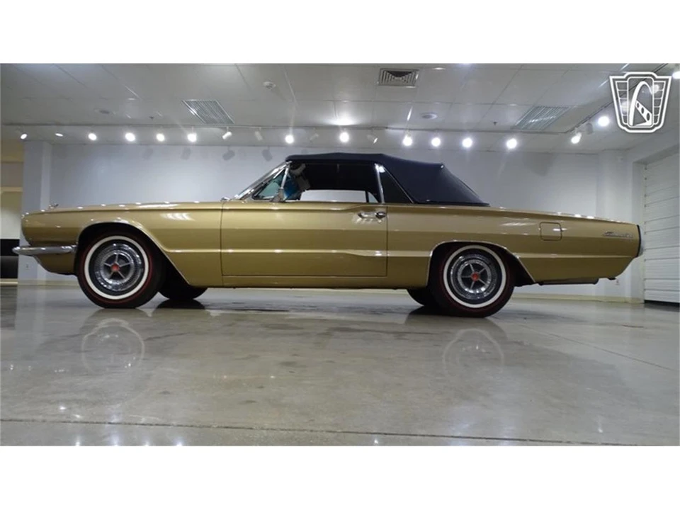 1966 Ford Thunderbird 4th Gen - Image 7 of 31
