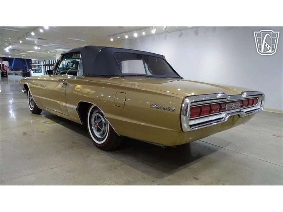 1966 Ford Thunderbird 4th Gen - Image 9 of 31