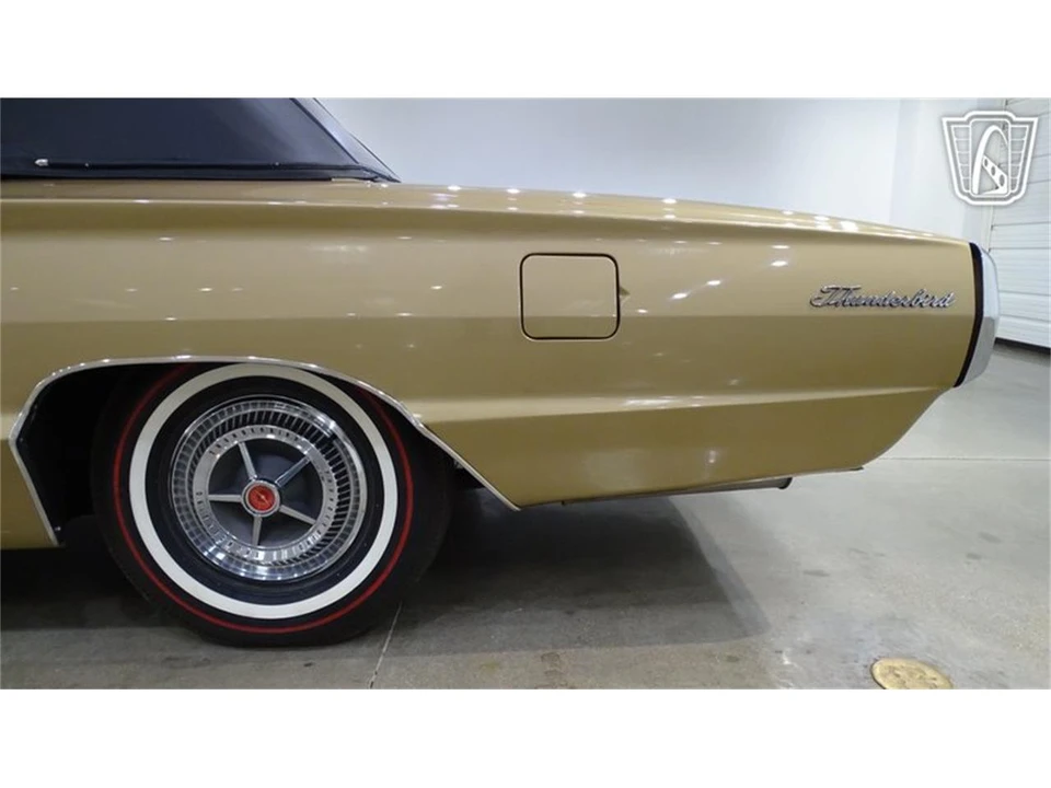 1966 Ford Thunderbird 4th Gen - Image 30 of 31