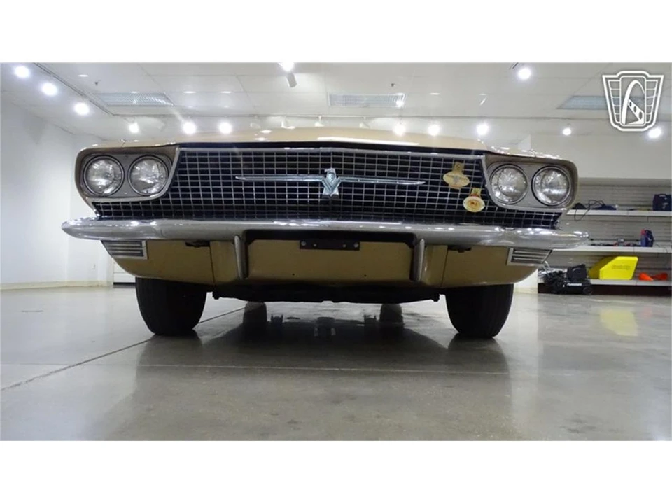 1966 Ford Thunderbird 4th Gen - Image 25 of 31