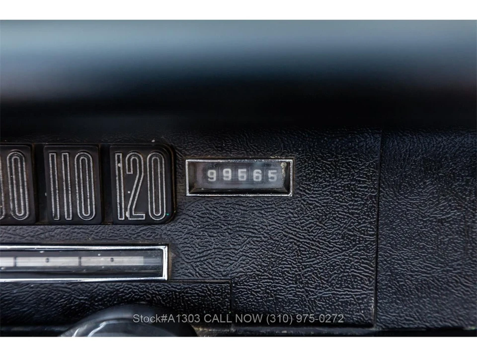 1966 Ford Thunderbird 4th Gen - Image 24 of 31