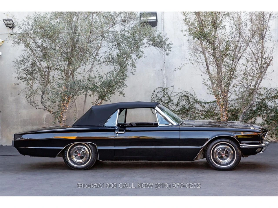 1966 Ford Thunderbird 4th Gen - Image 9 of 31