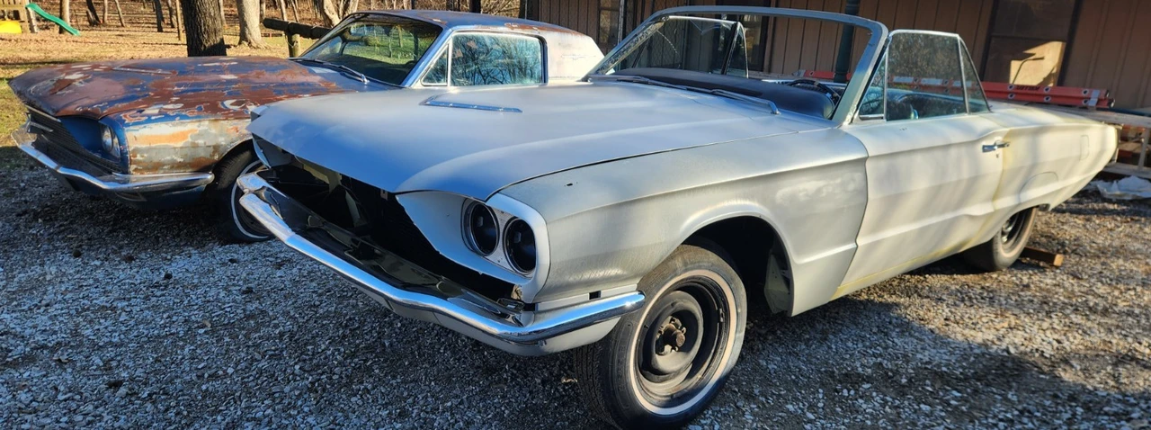 1966 Ford Thunderbird 4th Gen - Image 5 of 15