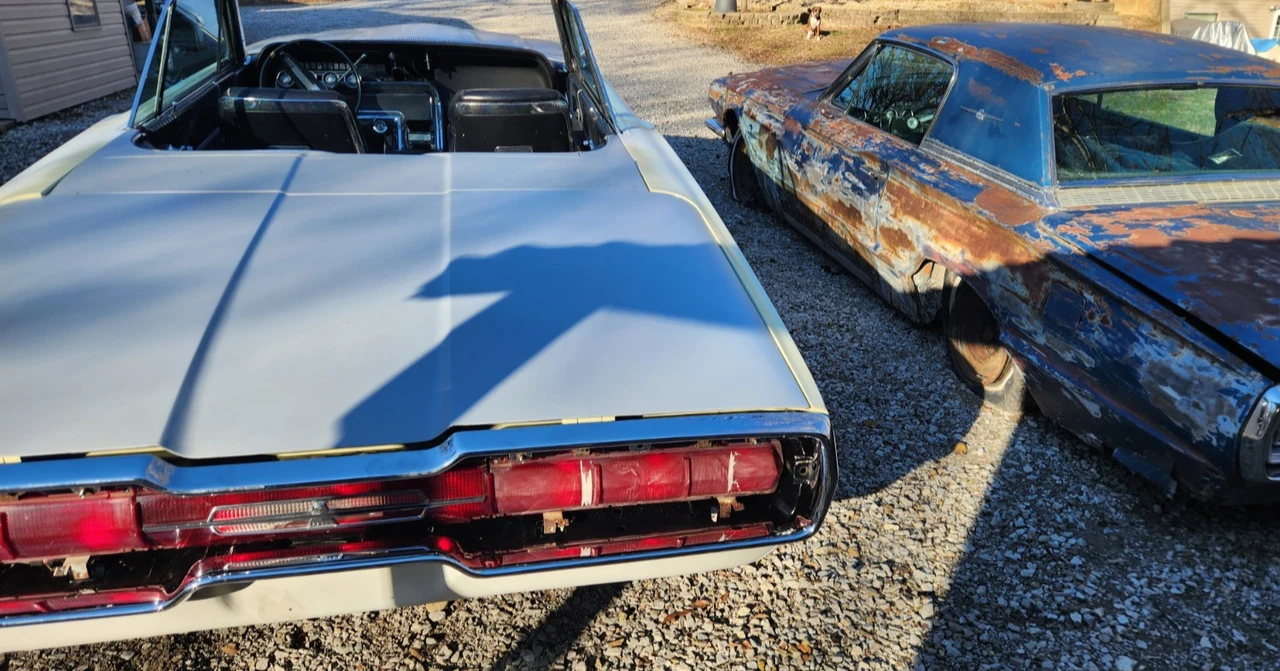 1966 Ford Thunderbird 4th Gen - Image 12 of 15