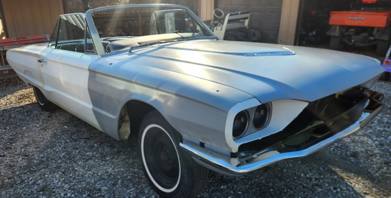 1966 Ford Thunderbird 4th Gen - Image 2 of 15
