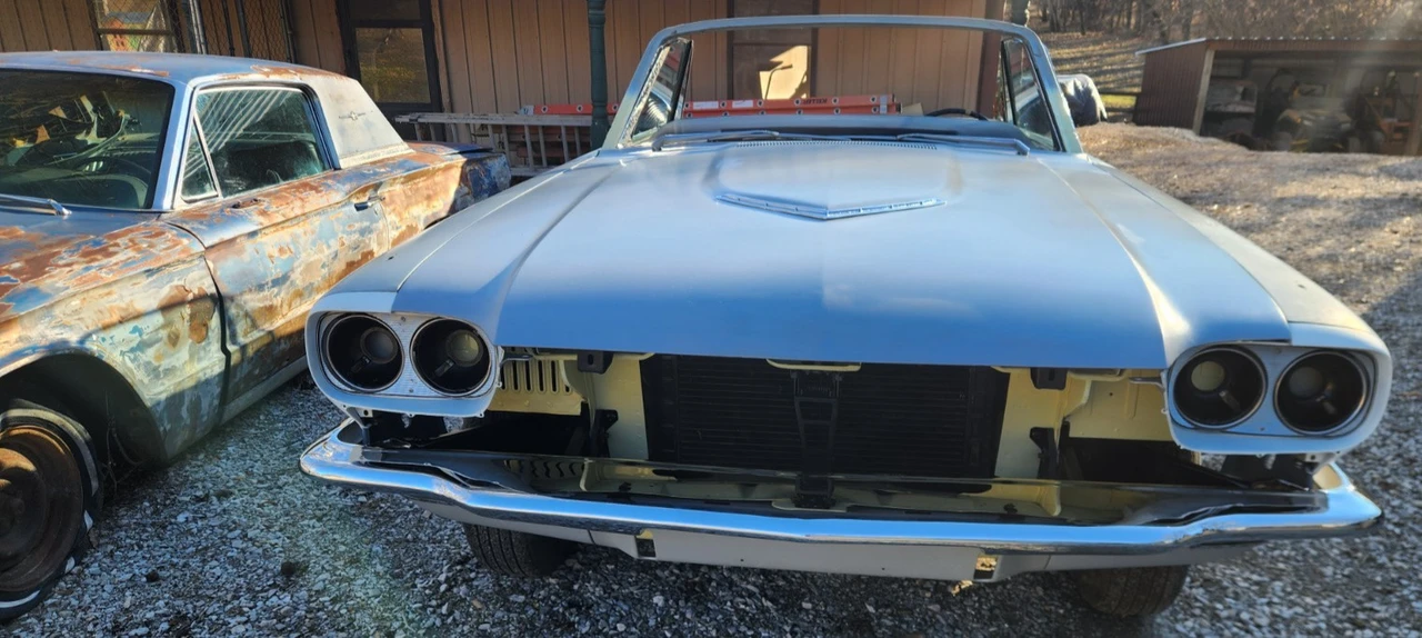 1966 Ford Thunderbird 4th Gen - Image 4 of 15