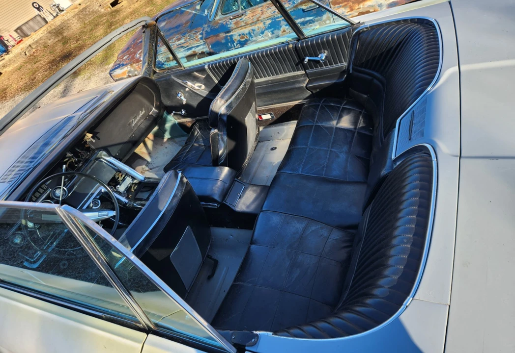 1966 Ford Thunderbird 4th Gen - Image 9 of 15