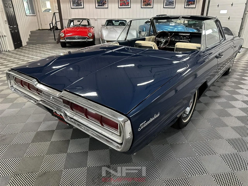 1966 Ford Thunderbird 4th Gen - Image 14 of 31