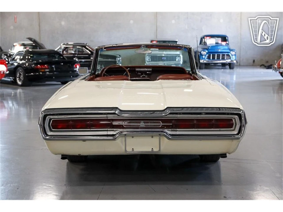 1966 Ford Thunderbird 4th Gen - Image 23 of 31