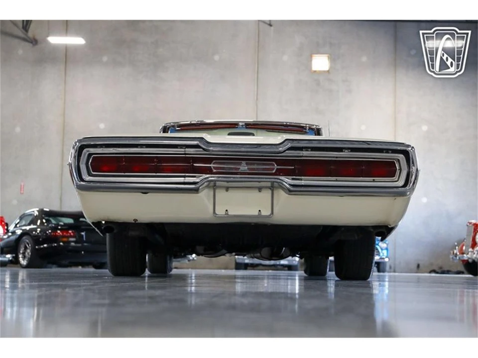 1966 Ford Thunderbird 4th Gen - Image 24 of 31