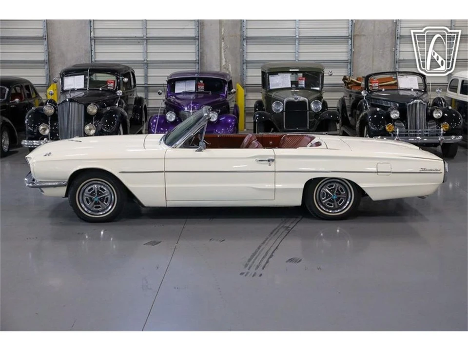 1966 Ford Thunderbird 4th Gen - Image 10 of 31