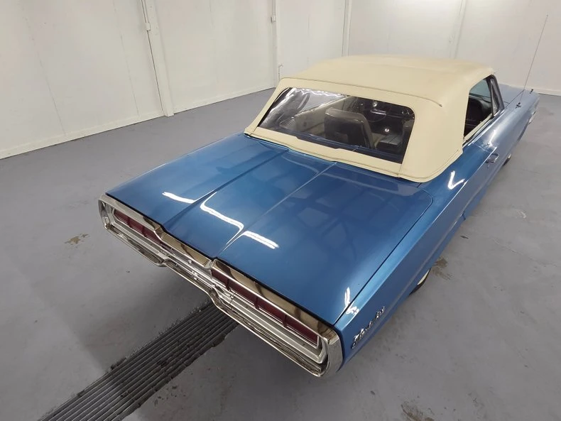 1966 Ford Thunderbird 4th Gen - Image 9 of 31