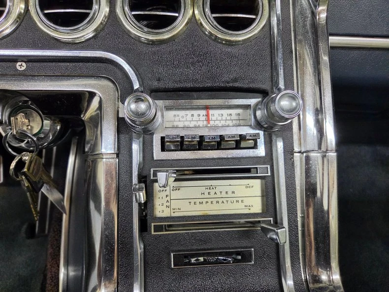 1966 Ford Thunderbird 4th Gen - Image 29 of 31