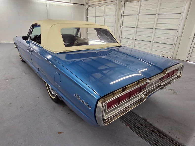 1966 Ford Thunderbird 4th Gen - Image 7 of 31