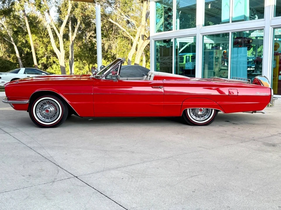 1966 Ford Thunderbird 4th Gen - Image 10 of 21