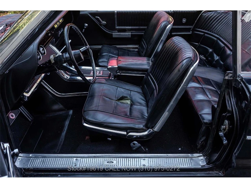 1966 Ford Thunderbird 4th Gen - Image 14 of 31