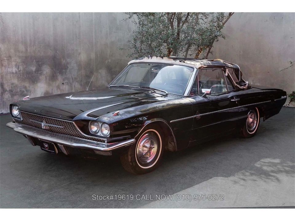 1966 Ford Thunderbird 4th Gen - Image 7 of 31
