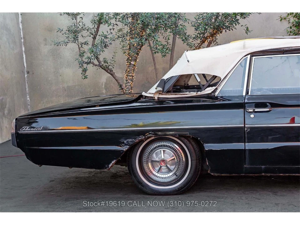 1966 Ford Thunderbird 4th Gen - Image 10 of 31