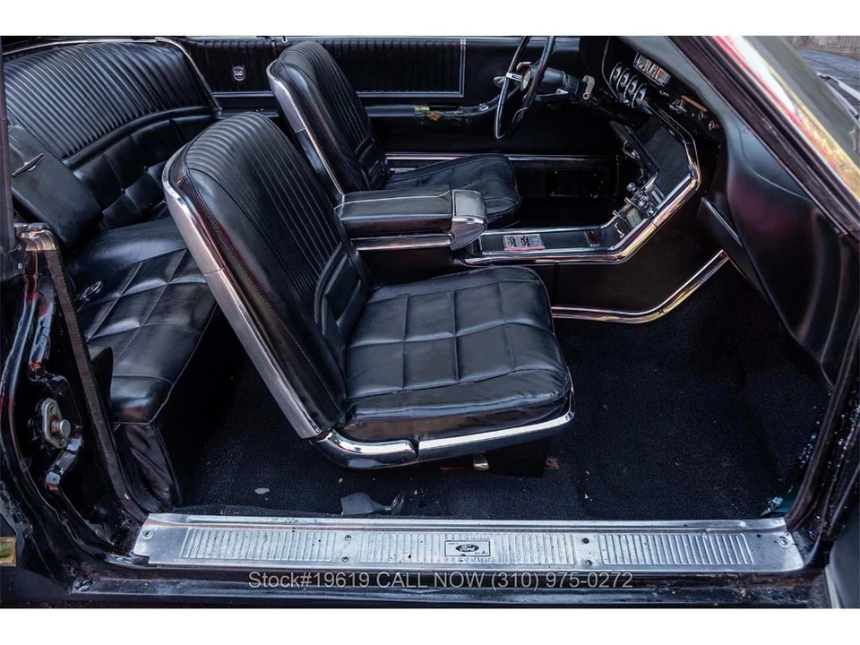 1966 Ford Thunderbird 4th Gen - Image 19 of 31
