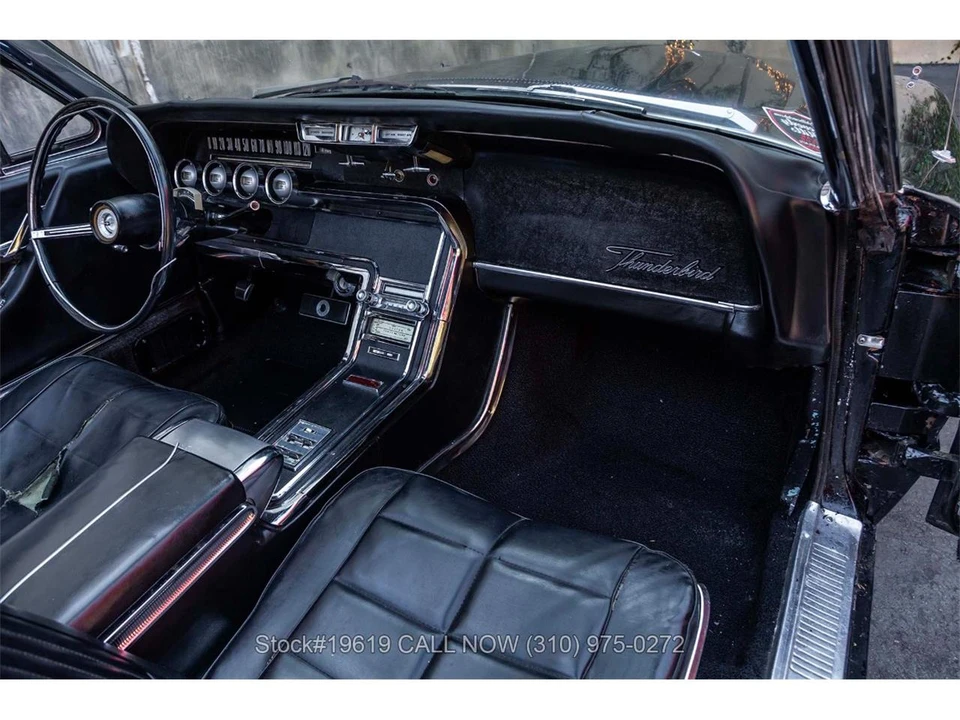 1966 Ford Thunderbird 4th Gen - Image 21 of 31