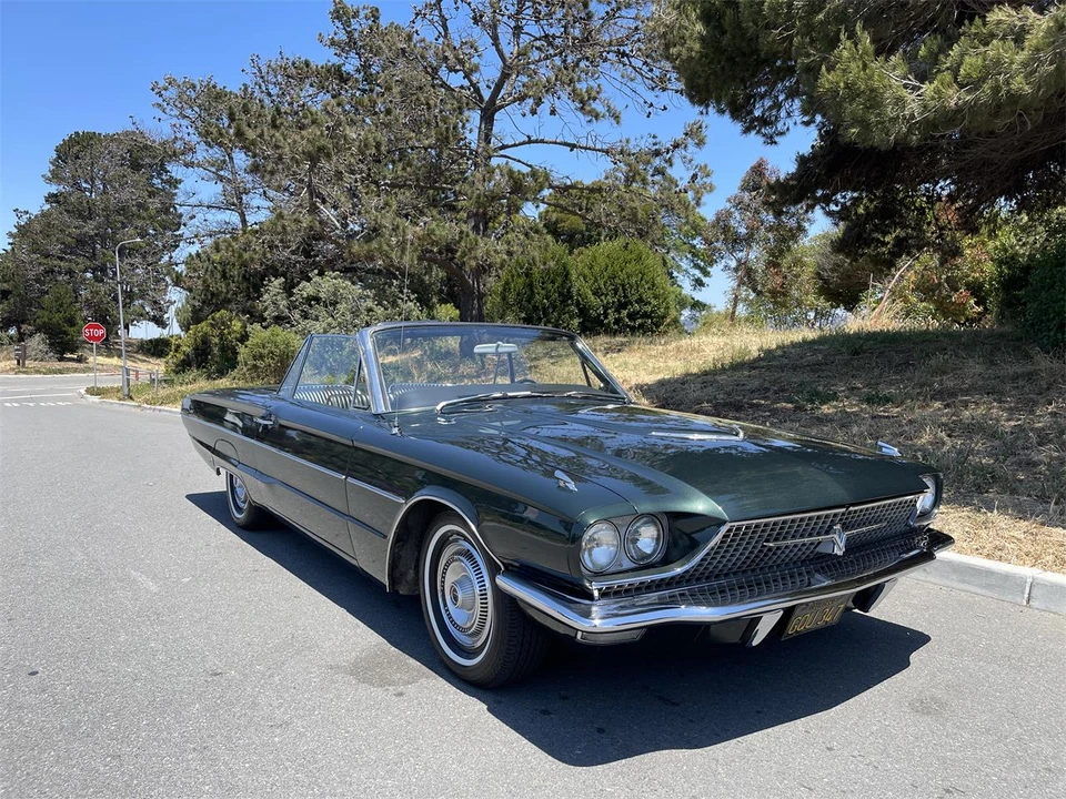 1966 Ford Thunderbird 4th Gen - Image 2 of 31
