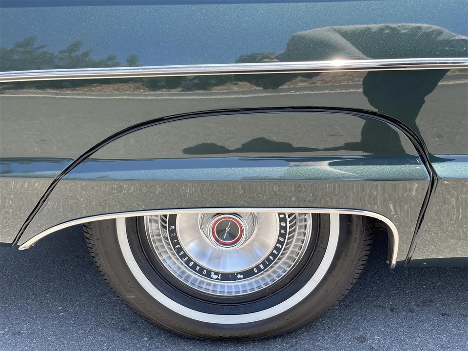 1966 Ford Thunderbird 4th Gen - Image 29 of 31