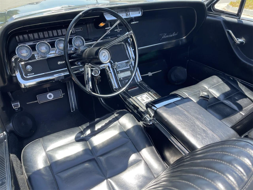 1966 Ford Thunderbird 4th Gen - Image 12 of 31