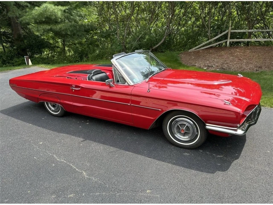 1966 Ford Thunderbird 4th Gen - Image 2 of 31