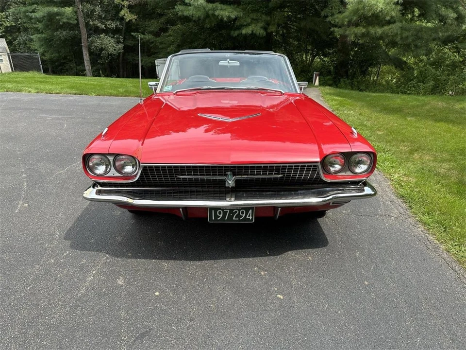 1966 Ford Thunderbird 4th Gen - Image 4 of 31