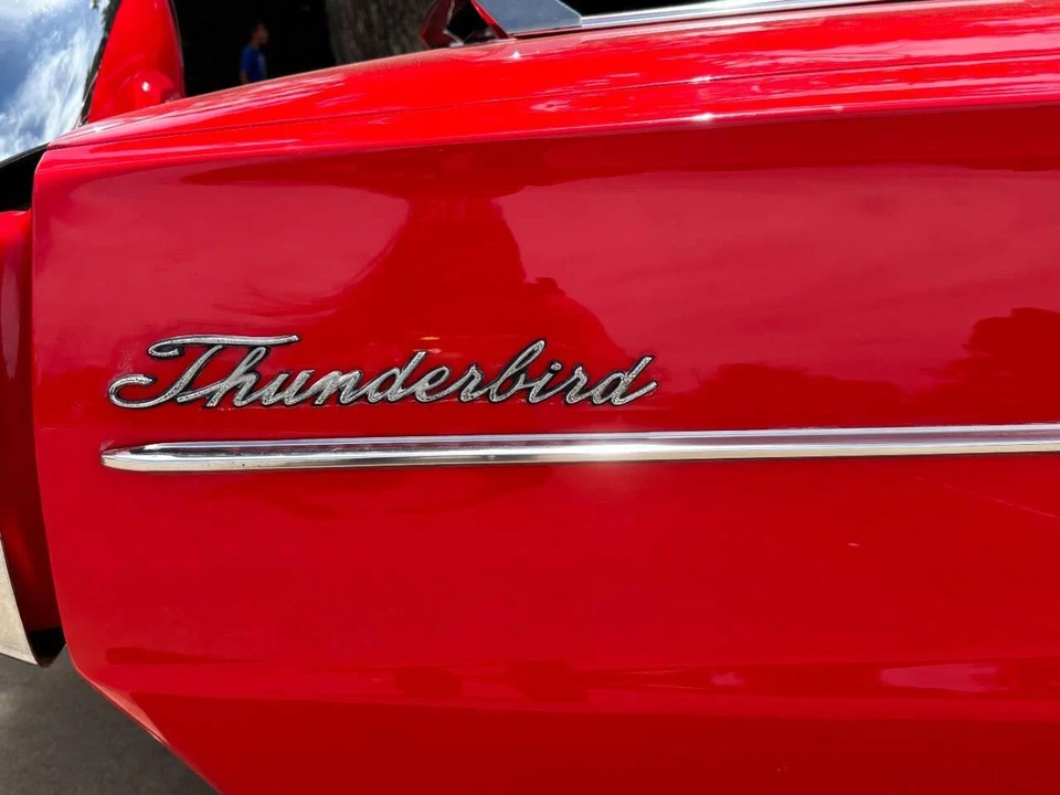 1966 Ford Thunderbird 4th Gen - Image 9 of 31