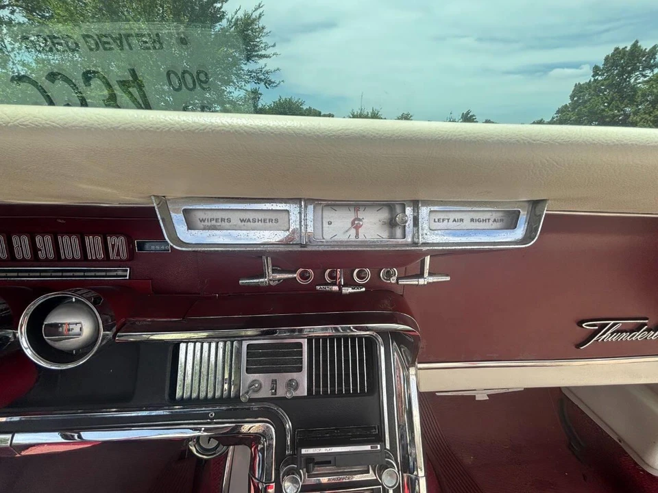 1966 Ford Thunderbird 4th Gen - Image 20 of 31