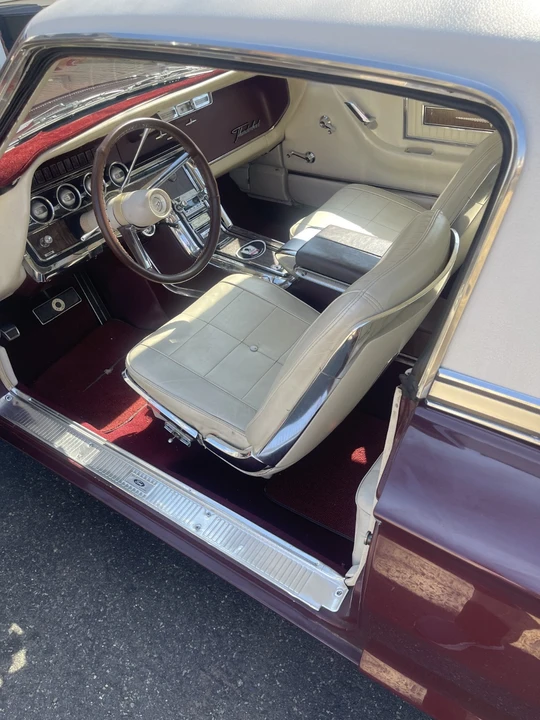 1966 Ford Thunderbird 4th Gen - Image 5 of 6