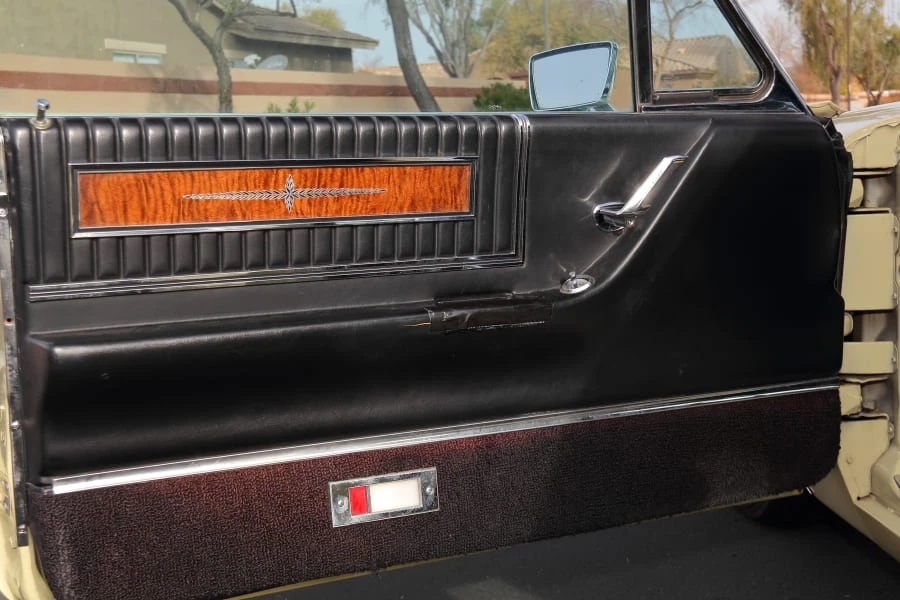 1966 Ford Thunderbird 4th Gen - Image 22 of 30
