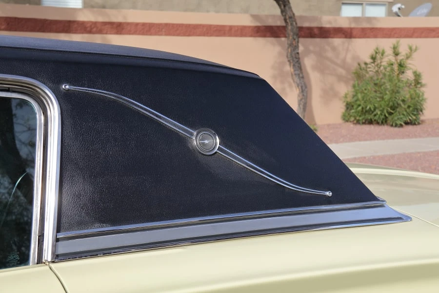 1966 Ford Thunderbird 4th Gen - Image 11 of 30