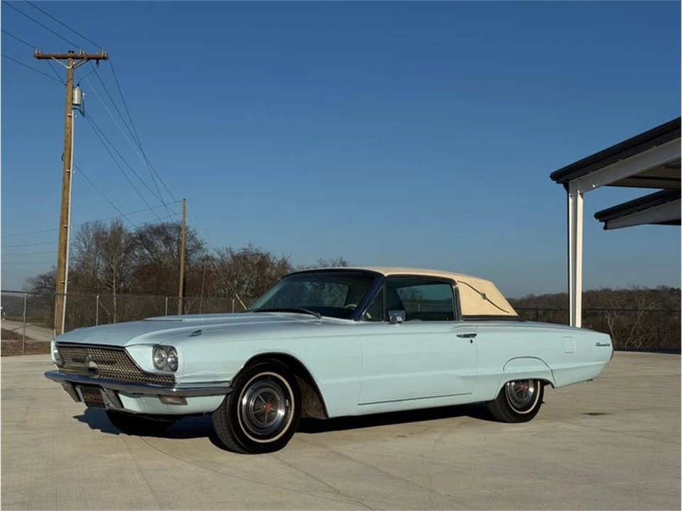 1966 Ford Thunderbird 4th Gen - Image 15 of 31
