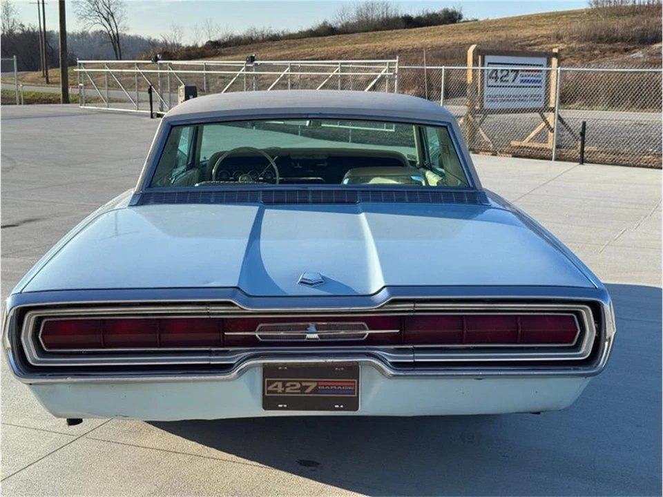 1966 Ford Thunderbird 4th Gen - Image 11 of 31