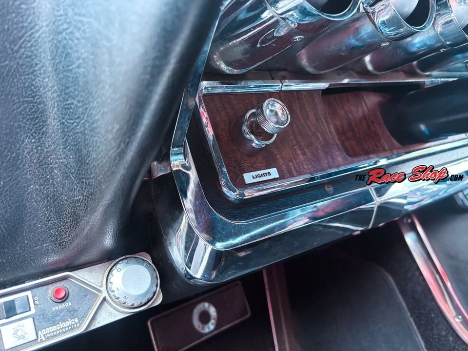 1966 Ford Thunderbird 3rd Gen - Image 12 of 21