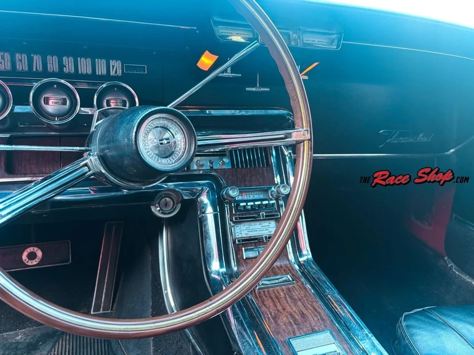 1966 Ford Thunderbird 3rd Gen - Image 11 of 21