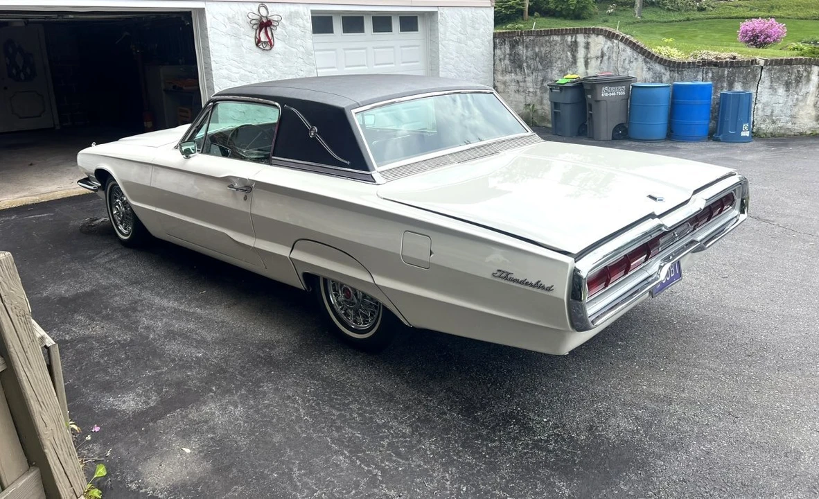 1966 Ford Thunderbird 4th Gen - Image 5 of 31