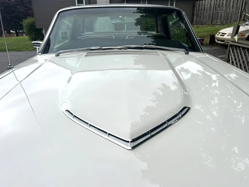 1966 Ford Thunderbird 4th Gen - Image 13 of 31
